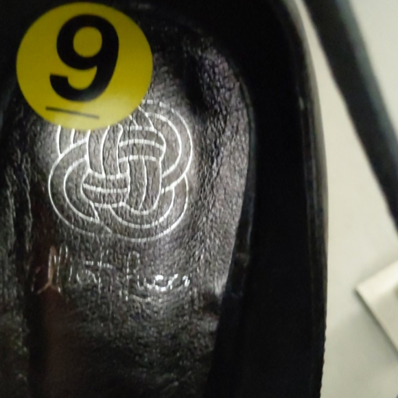 Elliott Lucca Black White Heels - Picture 3 of 5